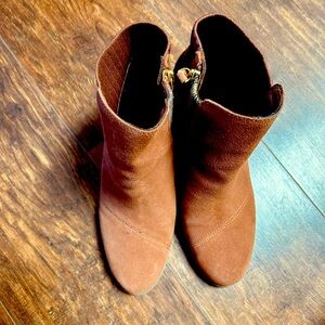 Toms Sadie Wedge Ankle Booties Plaid Brown woman’s Size US 10 VGU